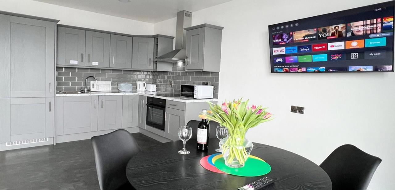 קוב Bella Vista Hotel & Self Catering Suites מראה חיצוני תמונה
