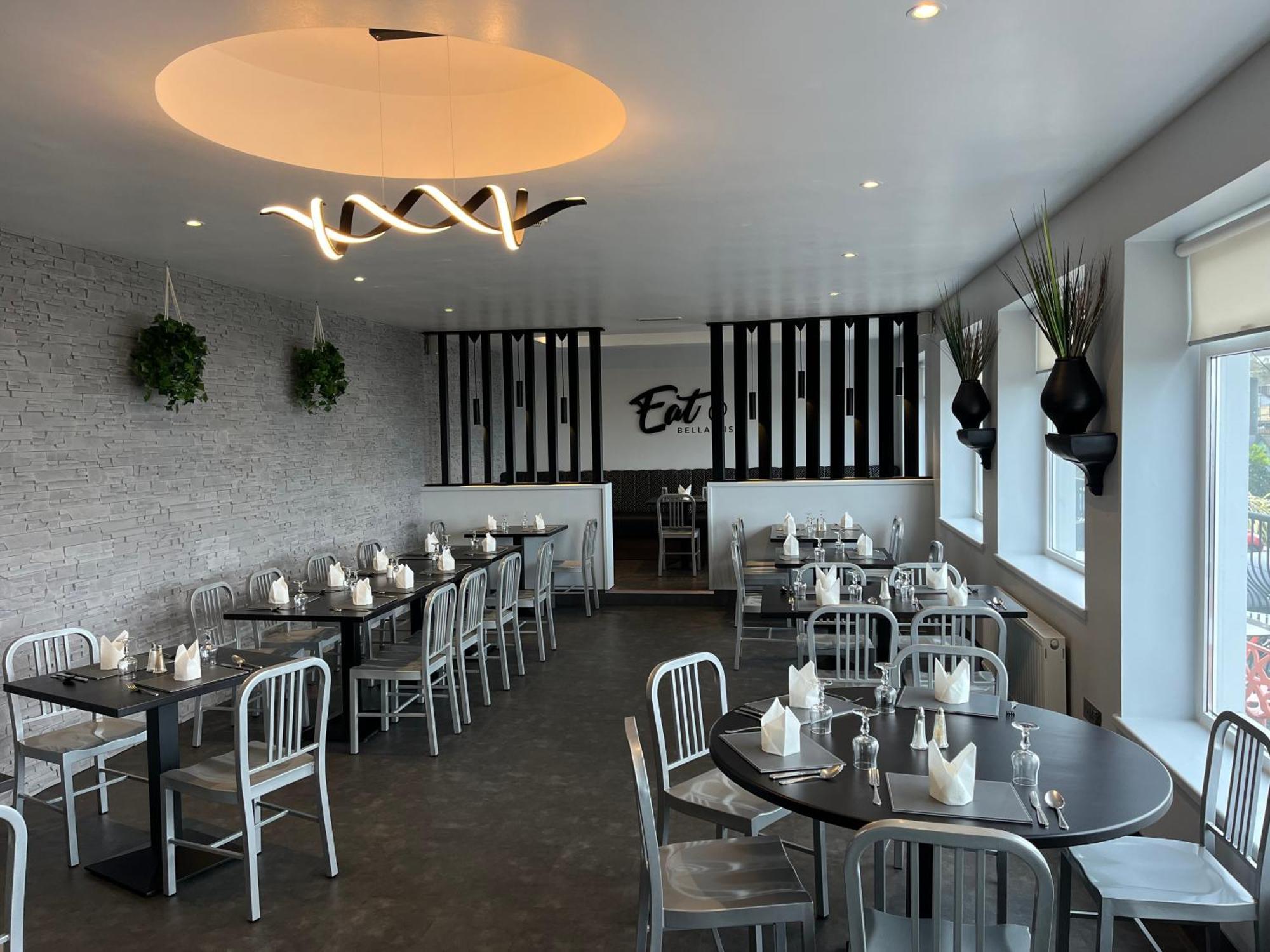 קוב Bella Vista Hotel & Self Catering Suites מראה חיצוני תמונה