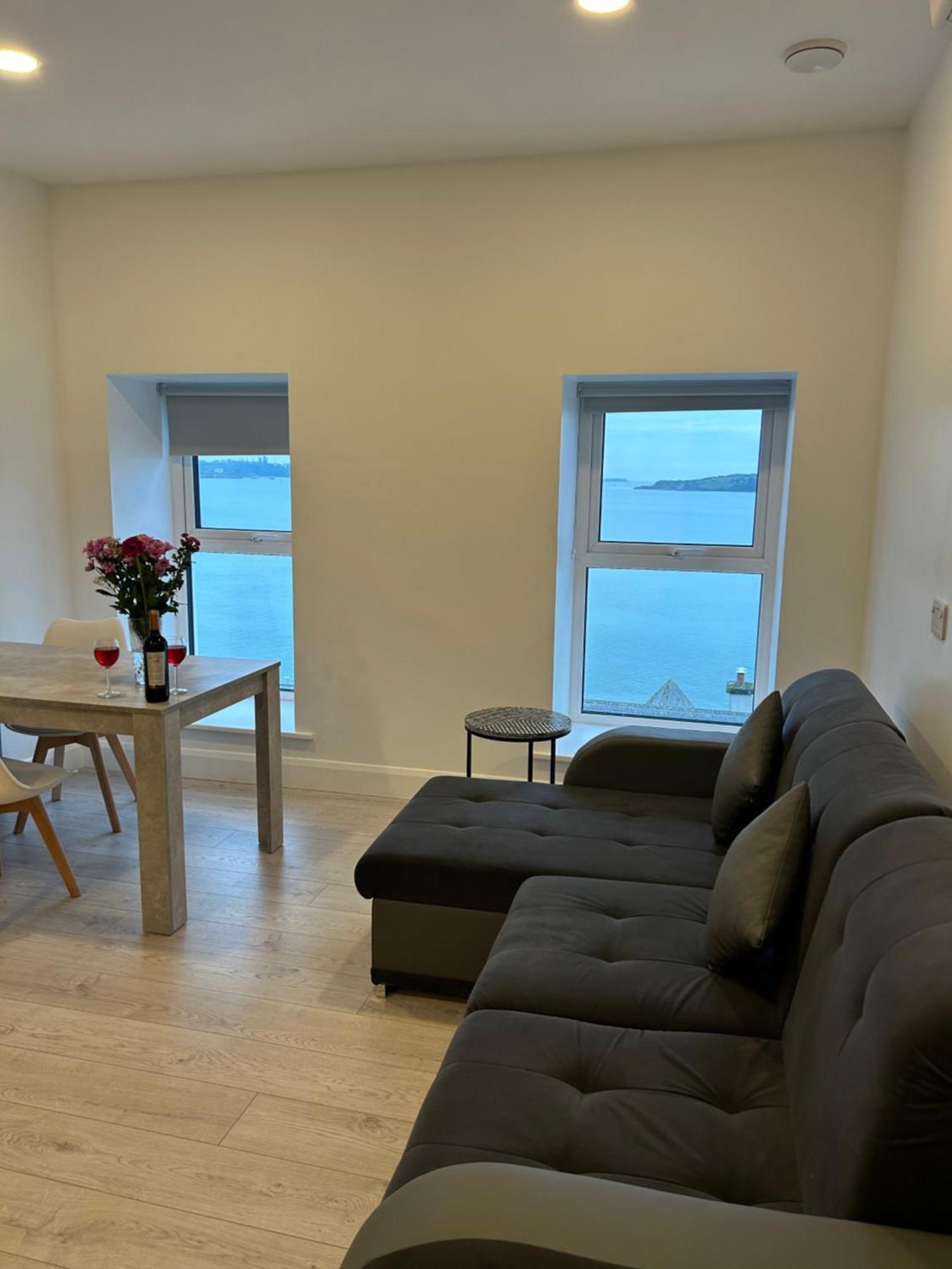 קוב Bella Vista Hotel & Self Catering Suites מראה חיצוני תמונה